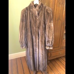 Majestic Genuine male Mink Coat size 12/14 (estimate) see measurements